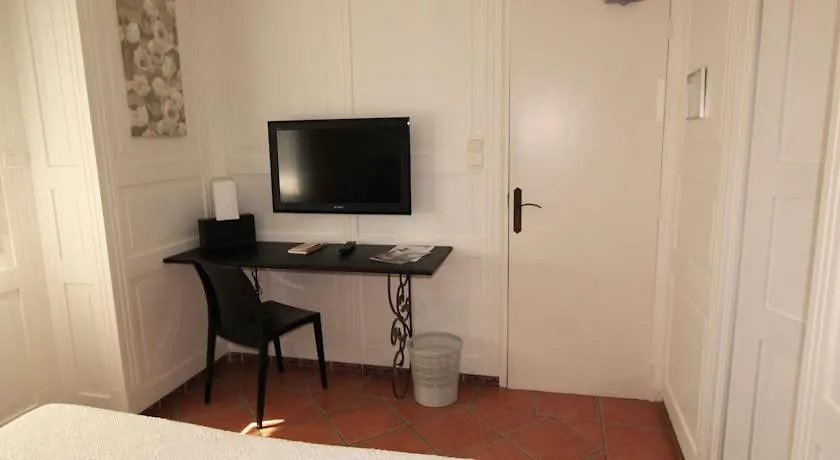 The Originals Boutique, Clair Hotel, Martigues